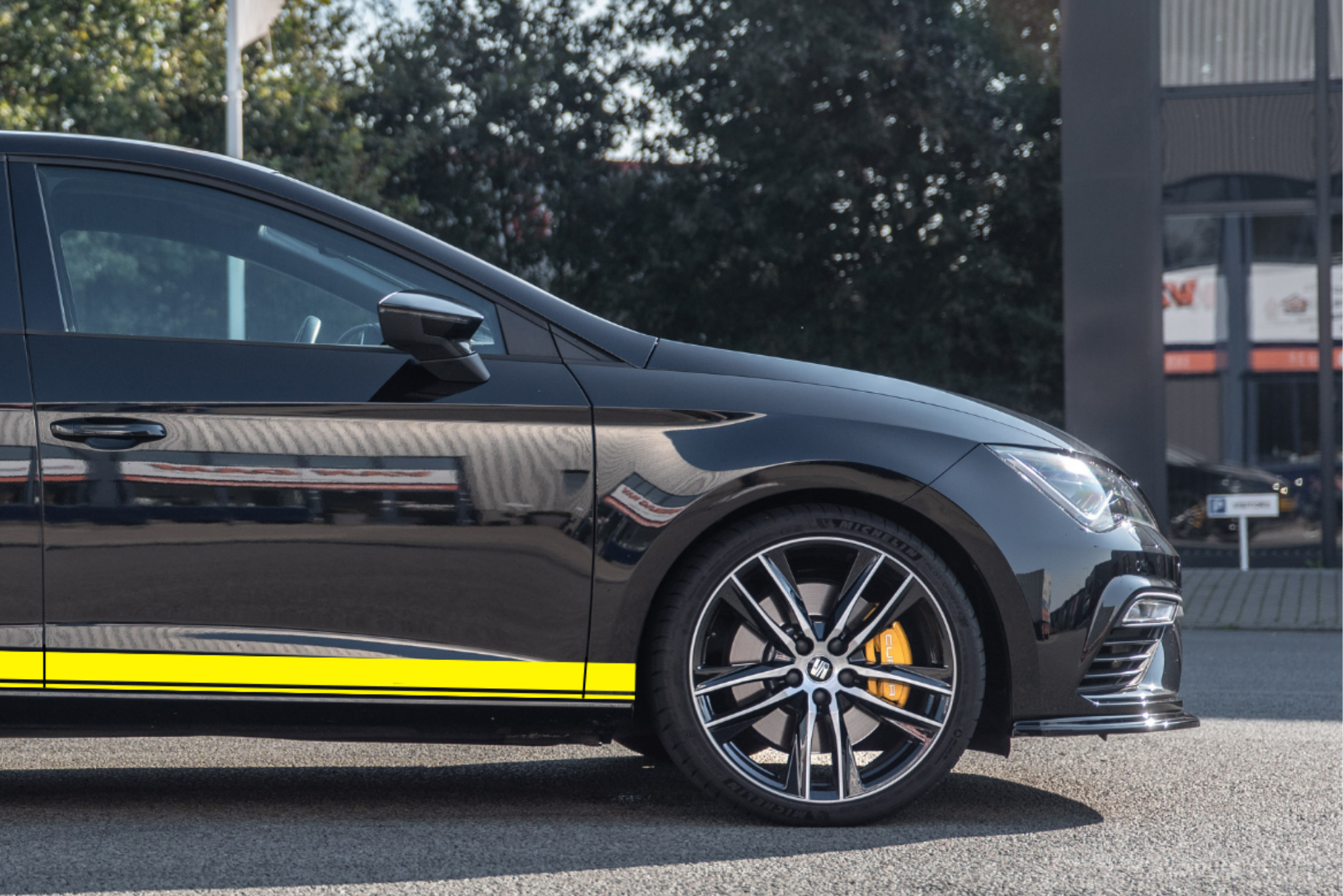 Auto strepen: zo geef je je wagen die stoere strepenloook